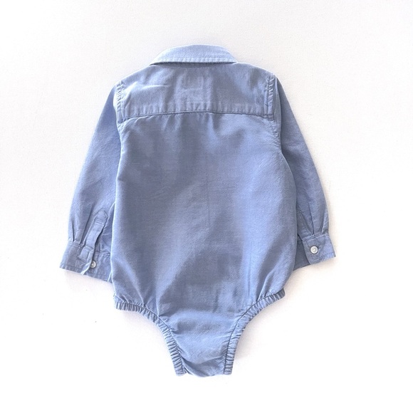 Baby Gap Oxford Button Up Bodysuit Light Blue Embroidered Bear 18-24M - Picture 6 of 10
